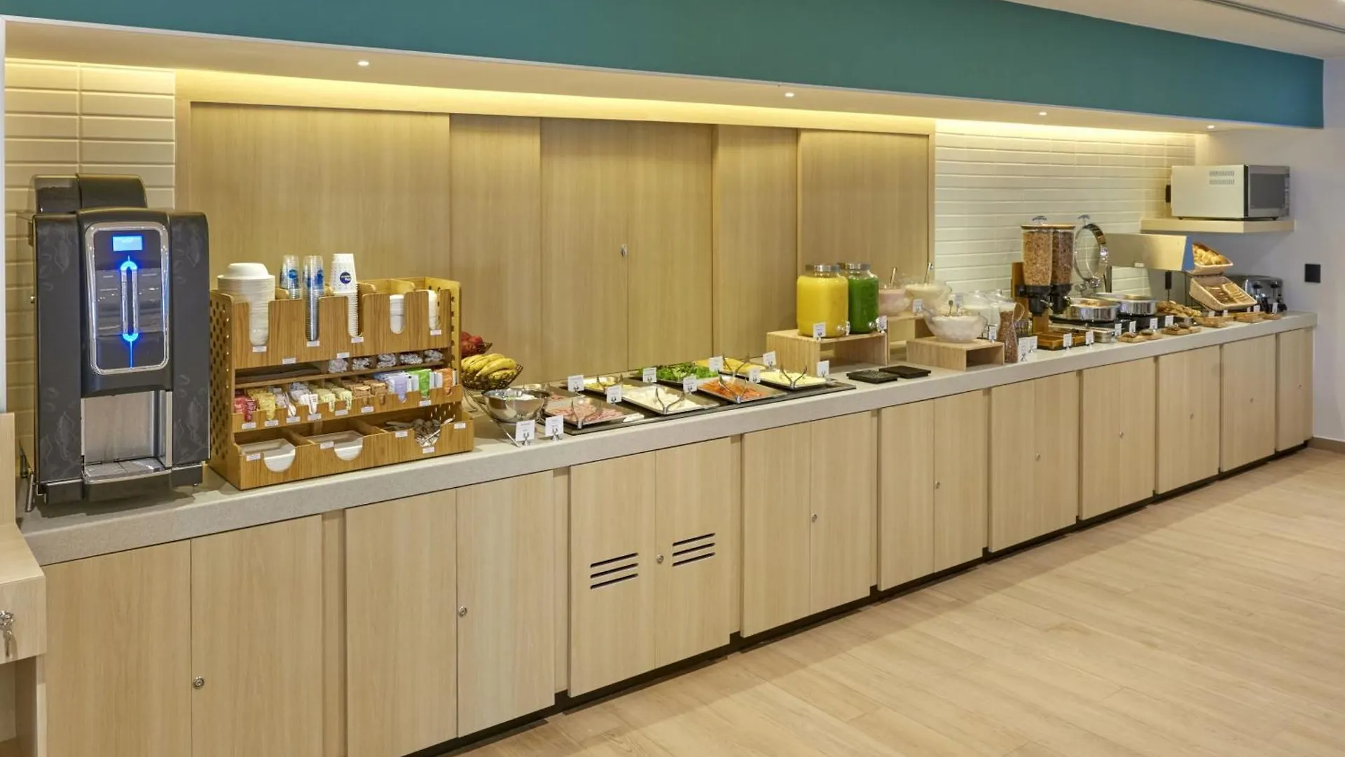 City Express By Marriott Cancun Aeropuerto Alfredo V. Bonfil 호텔